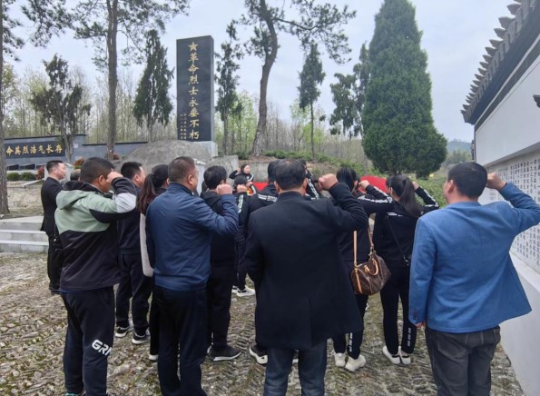 图3.jpg